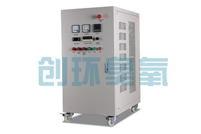 吉安冬季养殖场密闭消毒双赢方案:臭氧发生器在工厂化水产与畜牧场景的安全应用